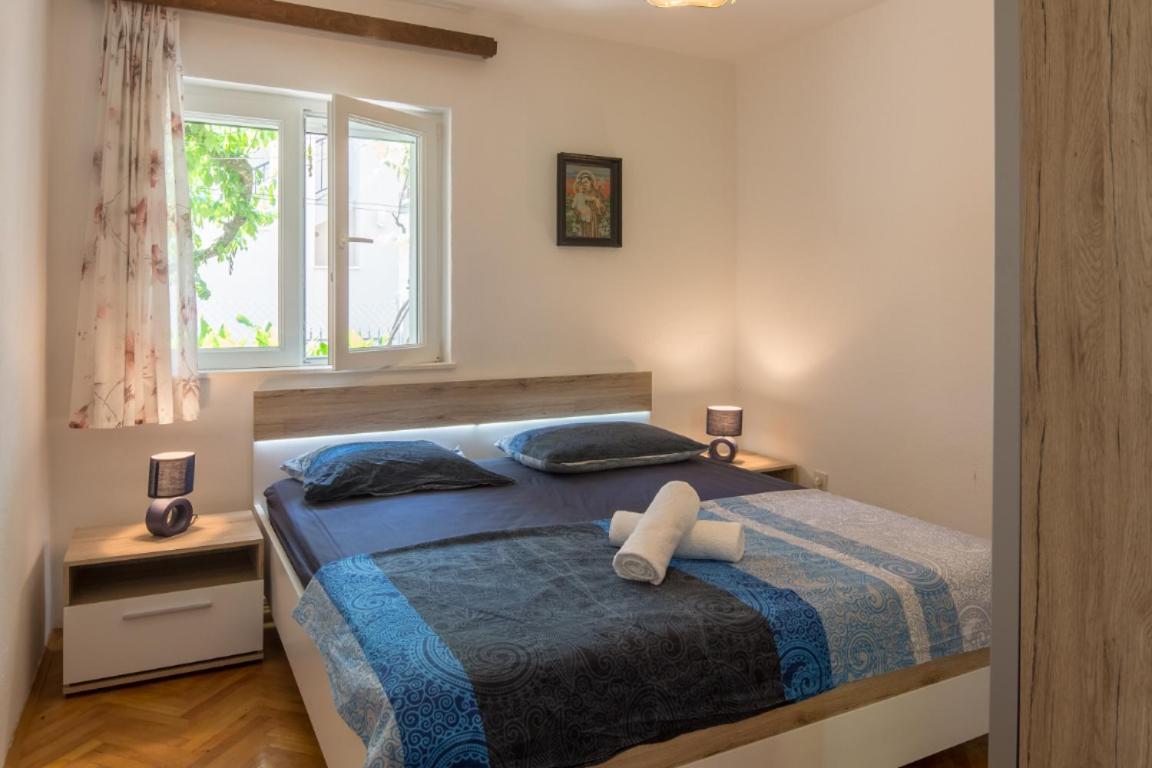 Apartment Pepica Trogir Exteriör bild