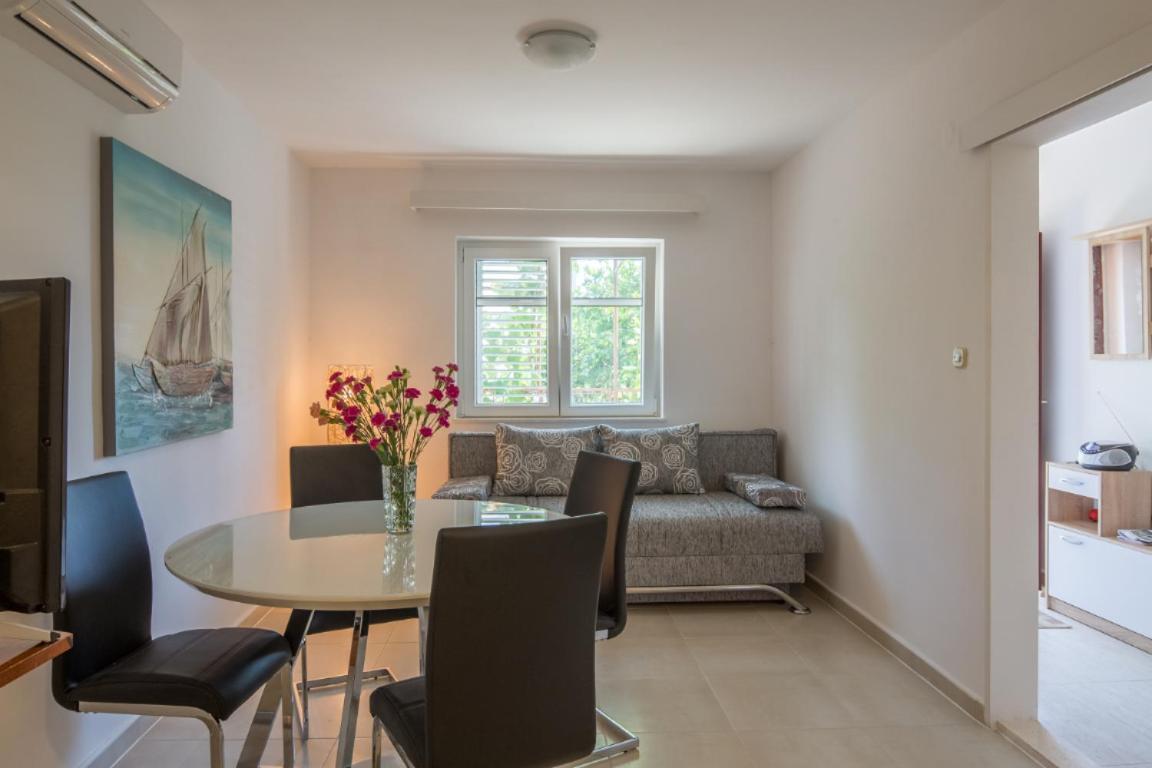 Apartment Pepica Trogir Exteriör bild